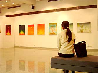 Song Houng - Chao Phraya : Colors of Two Rivers Meet