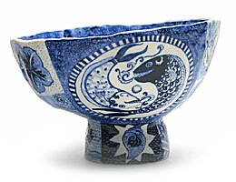 Exhibition : "Lai Krarm" New works on porcelain by Vipoo Srivilasa