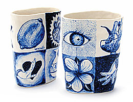 Exhibition : "Lai Krarm" New works on porcelain by Vipoo Srivilasa