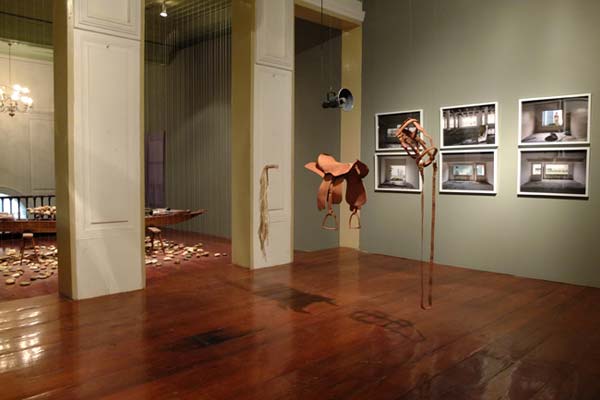 Exhibition Paradise Home Field