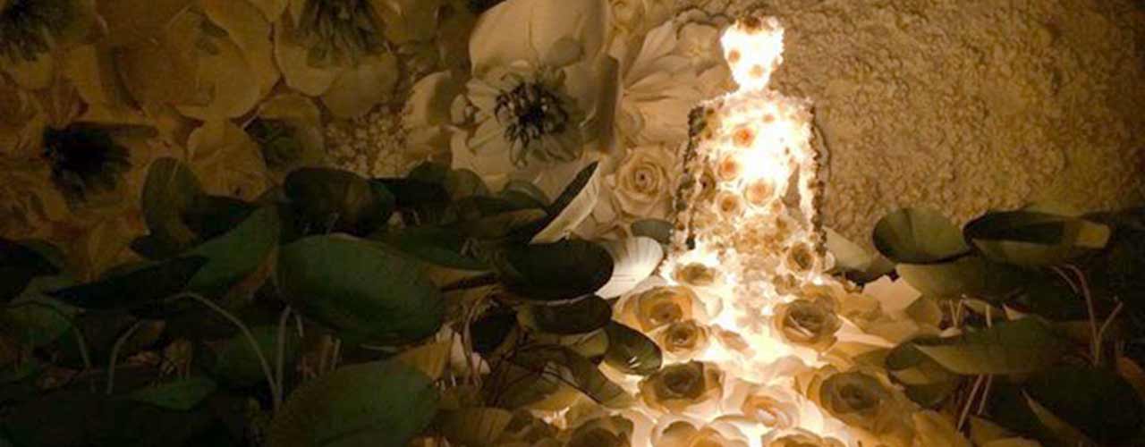 Bride Installation Art Exhibition by Poonyawee Iamsakul | นิทรรศการศิลปกรรมดอกไม้กระดาษ โดย ปุณยวีย์ เอี่ยมสกุล