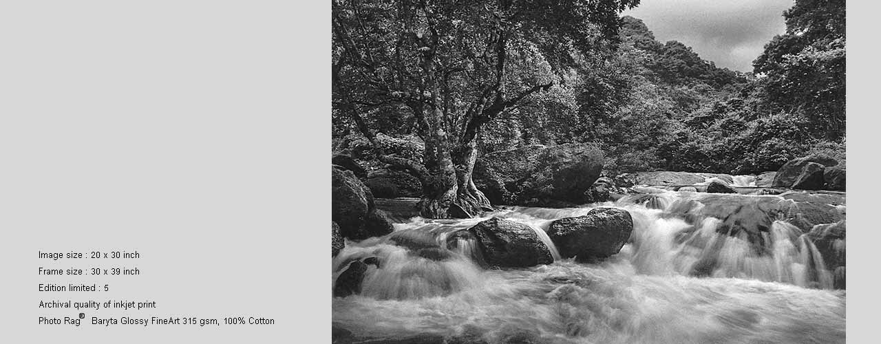 Exhibition Black and White Thai*Land*Scape 2015 by Somchai Suriyasathaporn, Jittima Sa-ngeamsunthron and Student of CameraEyes School | นิทรรศการ ภาพถ่ายขาวดำแบบไฟน์อาร์ท