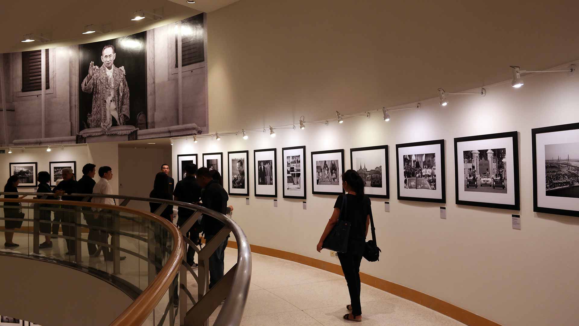 Exhibition In Remembrance of His Majesty King Bhumibol Adulyadej, Photography | นิทรรศการภาพถ่าย น้อมรำลึกในหลวง ร.๙