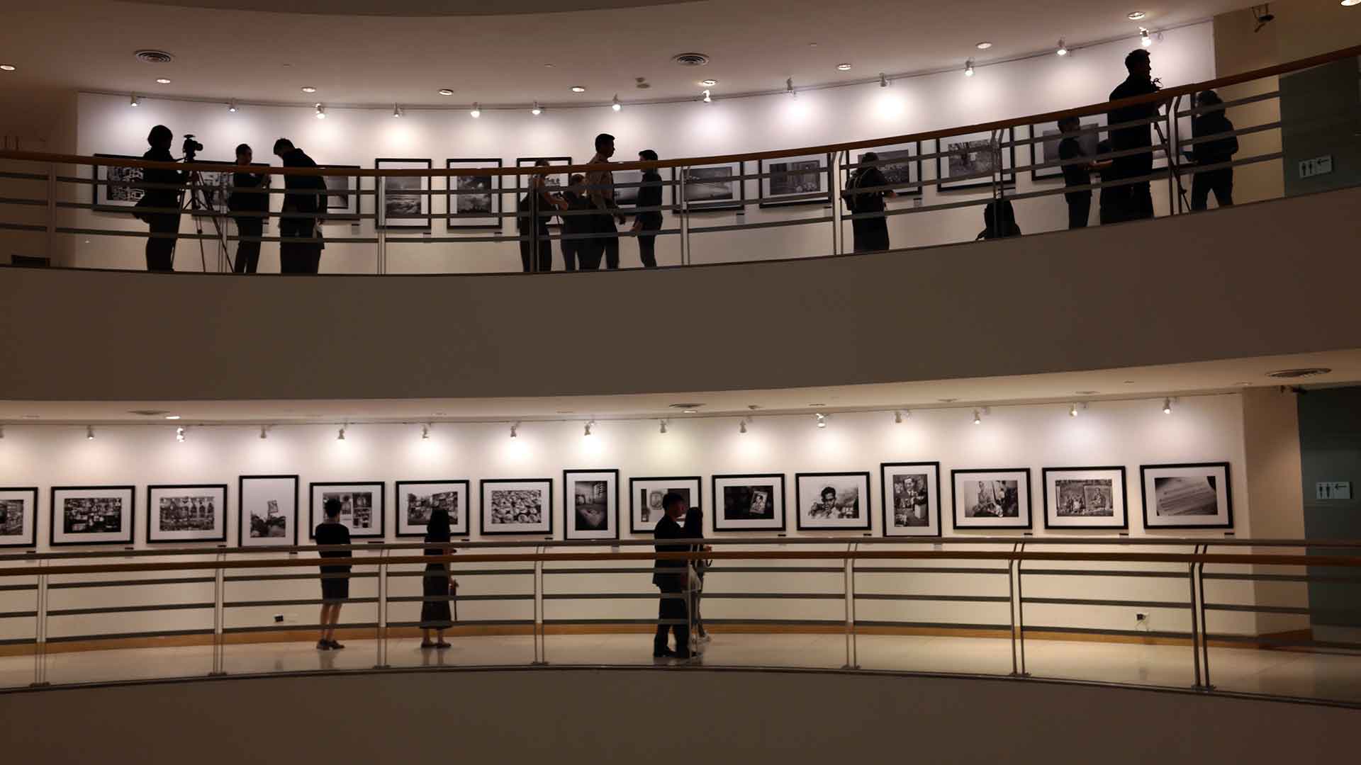 .Exhibition In Remembrance of His Majesty King Bhumibol Adulyadej, Photography | นิทรรศการภาพถ่าย น้อมรำลึกในหลวง ร.๙