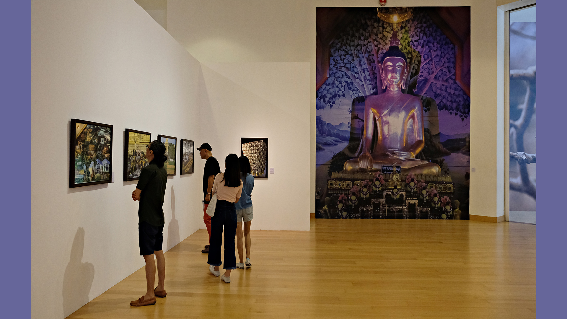 Exhibition The King of People's Hearts | นิทรรศการ ในหลวง ดวงใจของปวงชน โดย สมาคมศิลปินทัศนศิลป์นานาชาติ