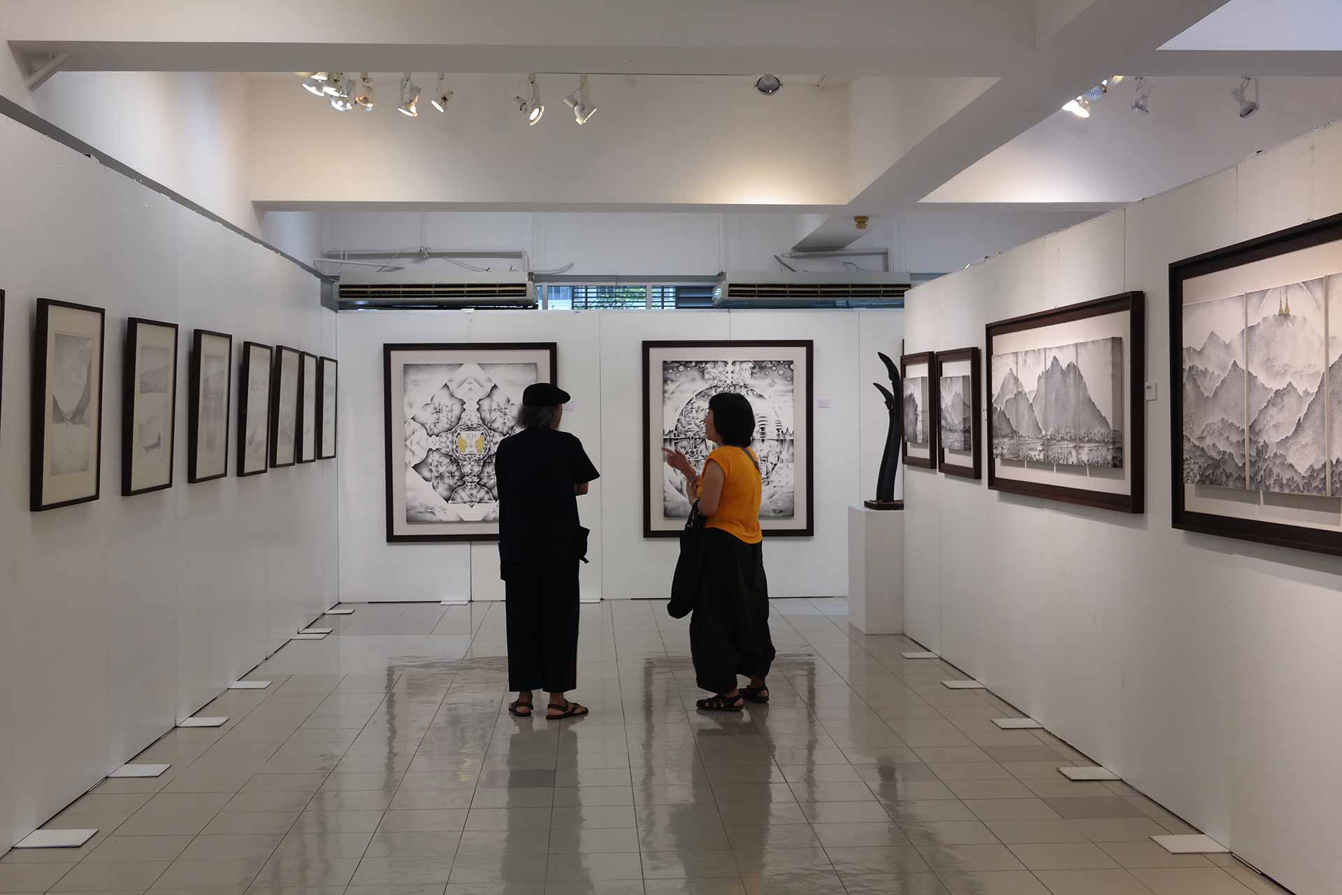 Exhibition Lanna to Bangkok By Chalong Pinitsuwan | นิทรรศการ จากลานนาถึงมหานคร โดย ฉลอง พินิจสุวรรณ