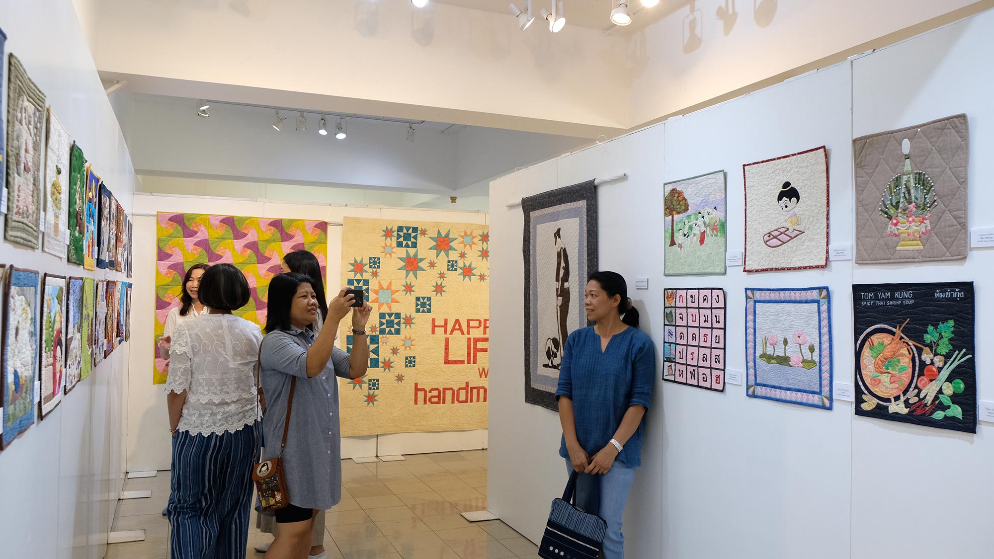 Exhibition JHIA THAILAND QUILT ART 2019 By More than 70 QUILT Artists | นิทรรศการ ศิลปะบนผืนผ้า โดย ศิลปินกลุ่มผู้ทำงานQUILT กว่า 70 คน