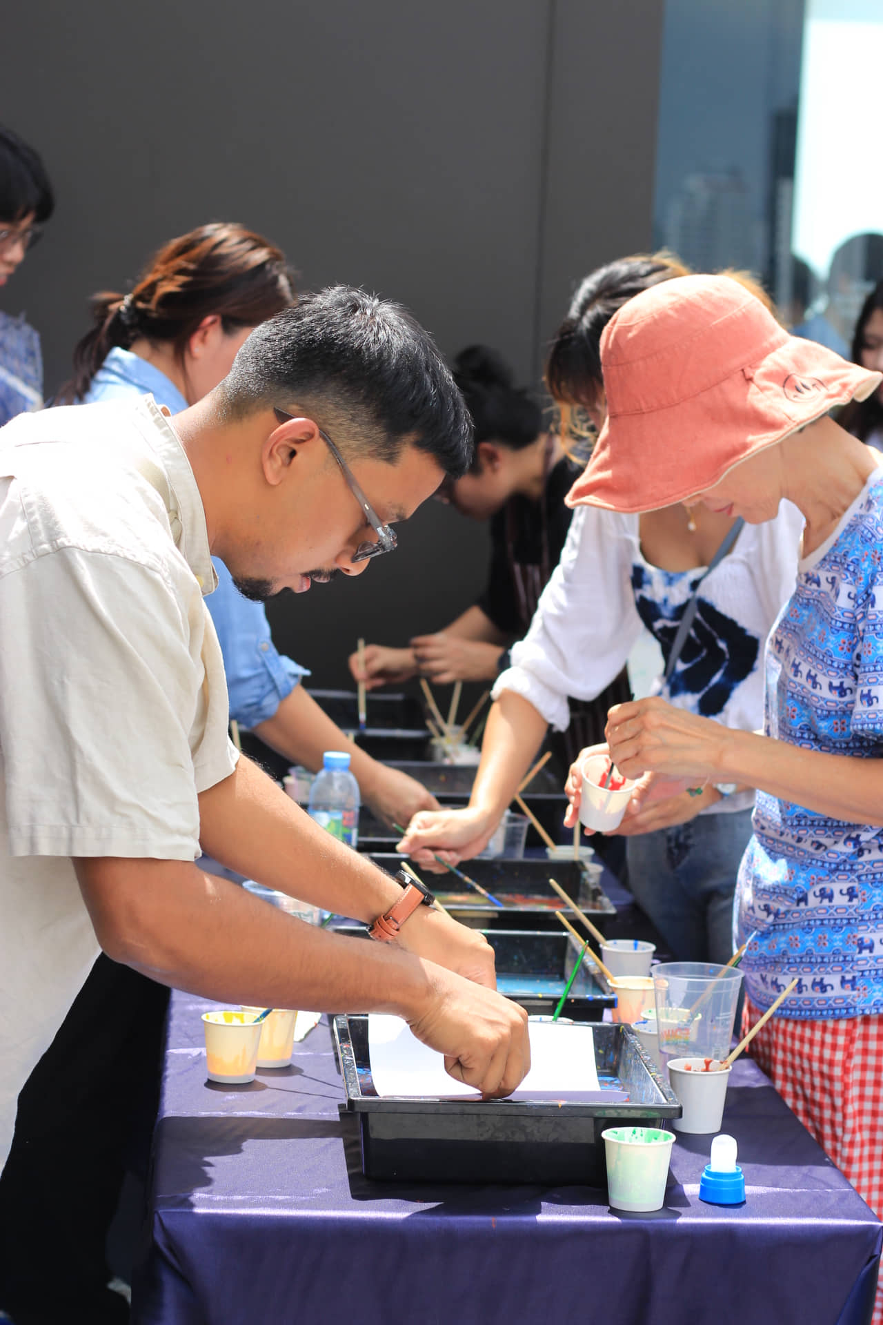 Marbling Art Workshop – การเดินทางของสีและสายน้ำ