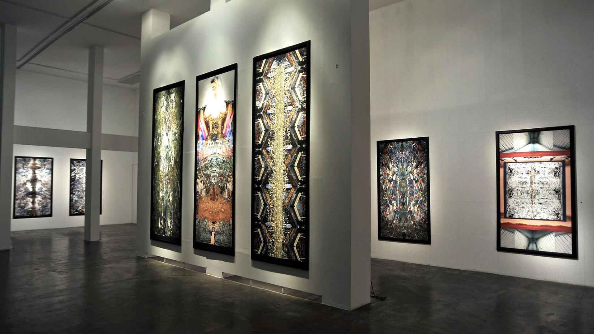 Gallery YenakArt Villa Contemporary art gallery